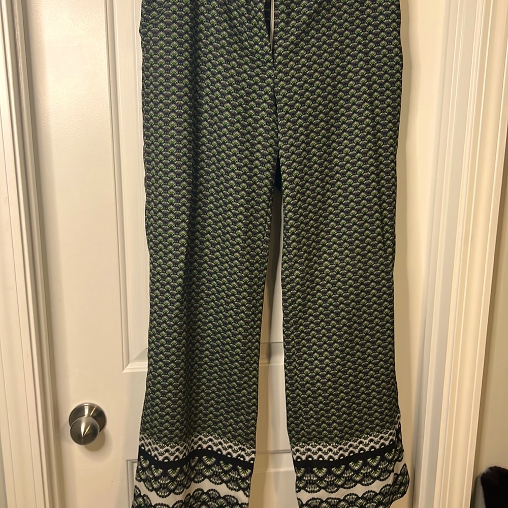 Wide leg pants